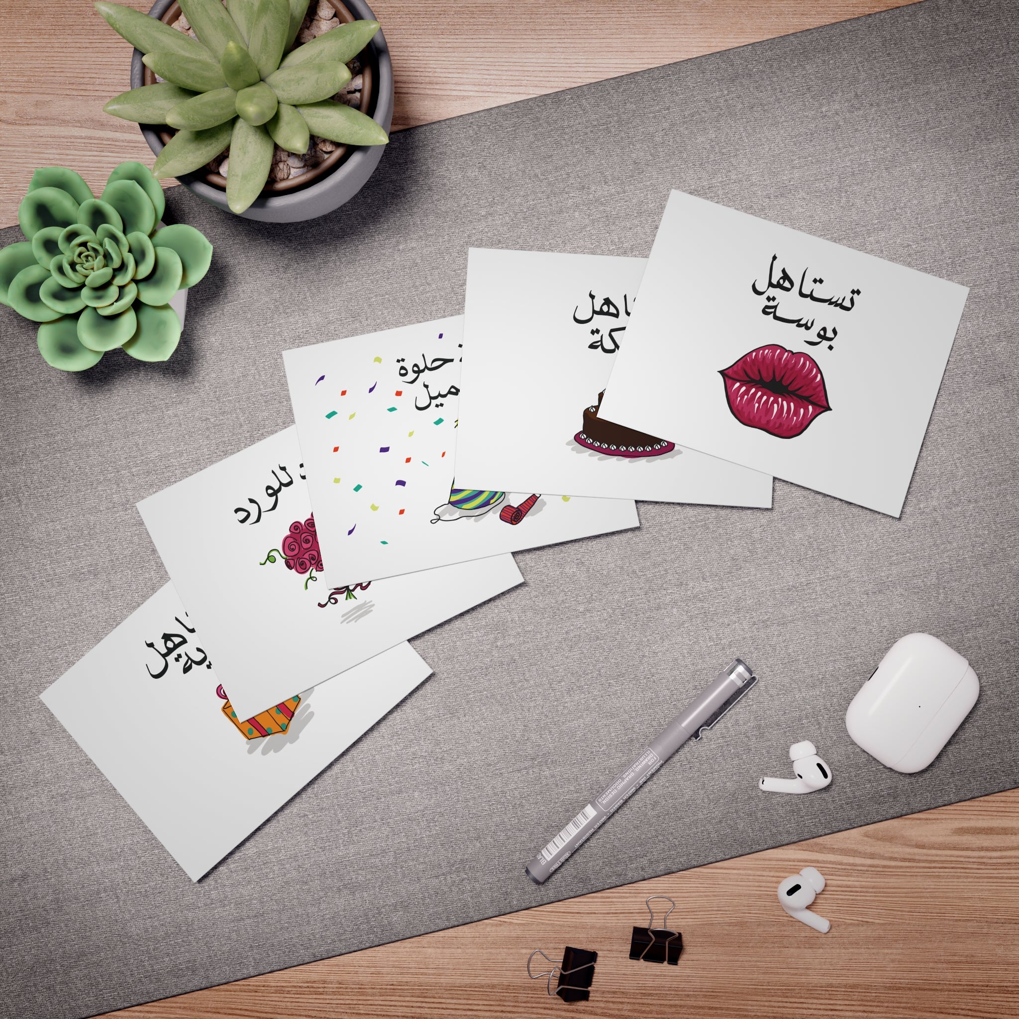 Birthday Doodles | 5-Pack of Luxe Greeting cards